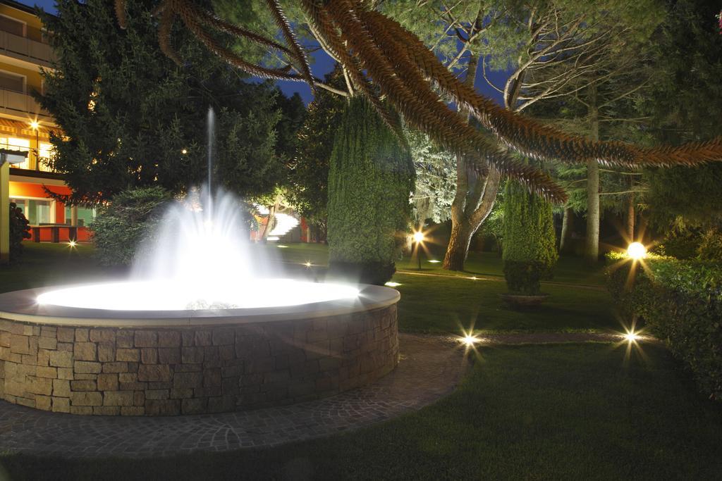 Hotel Castel Lodron Storo Exterior photo